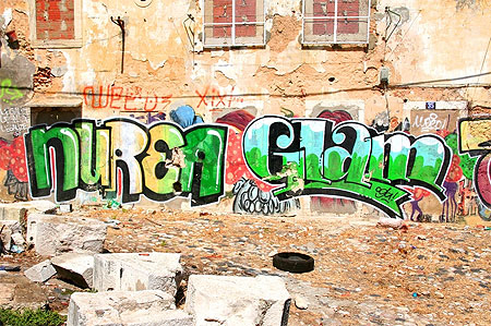 Tag dans le quartier de l'Alfama