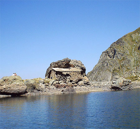 Cabane au lac du Crozet