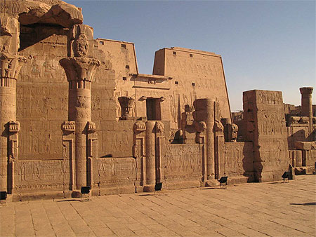 Le temple d'Edfou