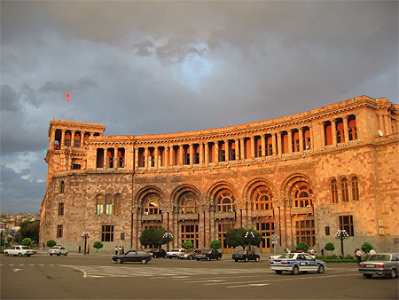 Place de la libert� au coucher de soleil