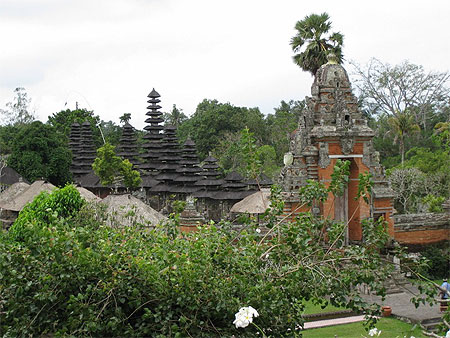 Temple Pura Taman Ayun