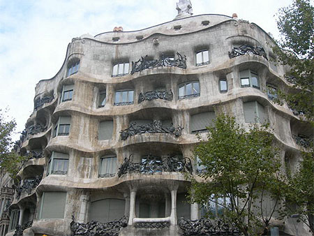 La casa Mila ou dite Pedrera