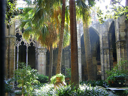 Clo�tre de la cath�drale