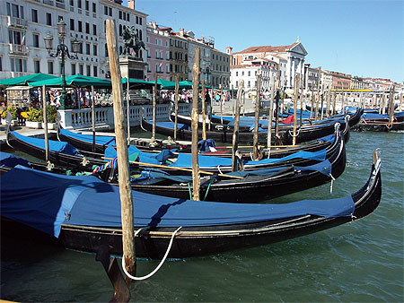 Venise et ses gondoles