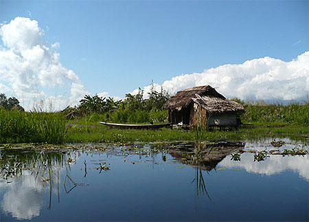 Maison de p�cheur sur le lac Inle