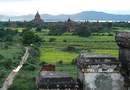 La plaine de Bagan