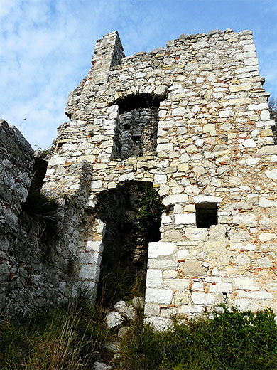 Ruines de Chateauneuf 