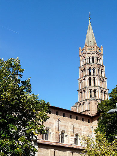 Tour de l'�glise St Sernin
