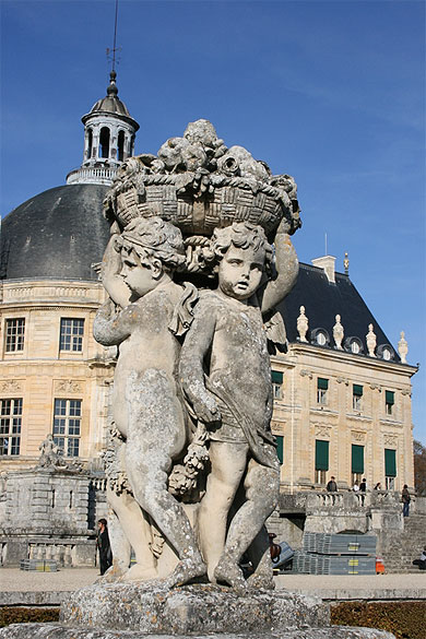 Statues du ch�teau de Vaux-le-Vicomte