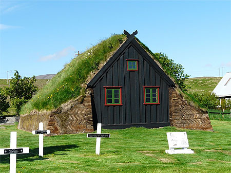 Vidim Rarkirkja l'�glise de tourbe pr�s de Varmahlid