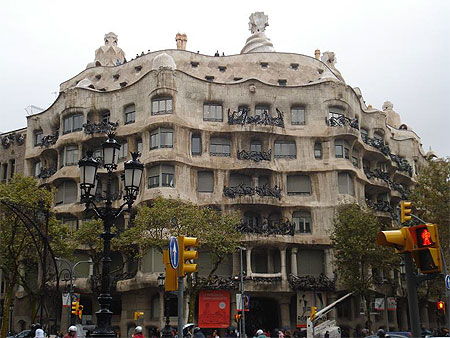 Casa Mil� de Gaudi dite La Pedrera