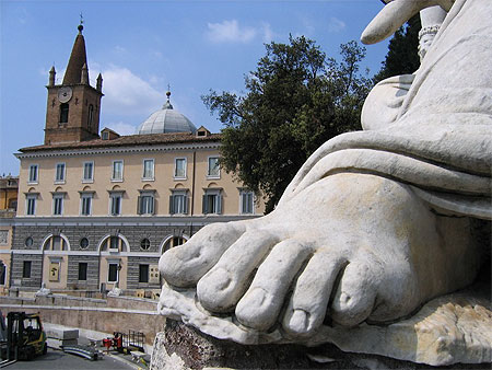 Effet d'optique � la Piazza del poppolo