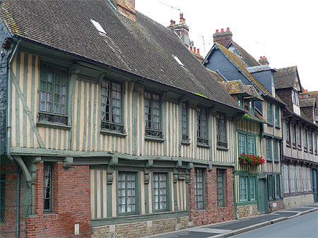 Pont-L'�v�que
