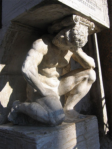 Statue du bossu au March� de Rialto