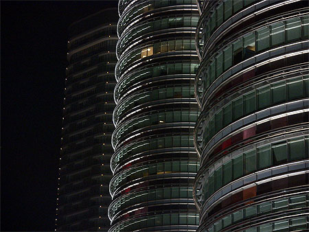 Kuala Lumpur Tours Petronas