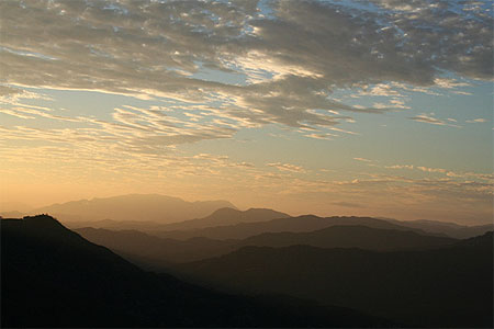 Coucher de soleil sur la vall�e d'At�ou