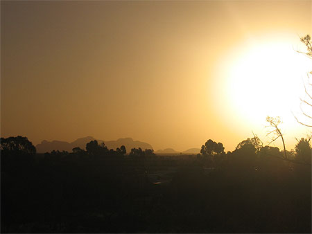 Coucher de soleil sur les Monts Olga