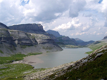 Suisse ou N�pal ?