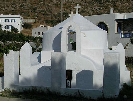 Jolie petite chapelle tout pr�s du port 