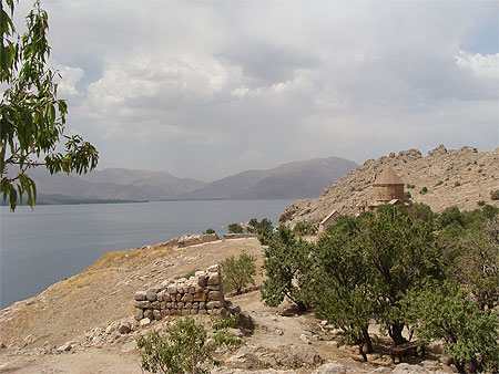 �le d'Akdamar