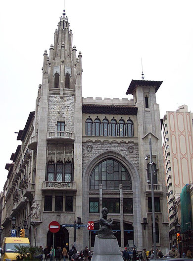 Immeuble Moderniste
