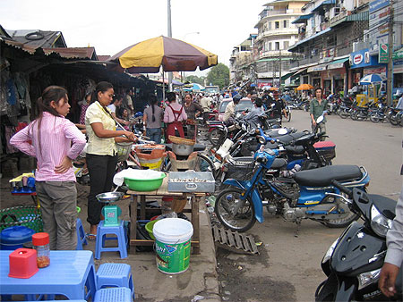 Restaurant de rue � Phnom Penh