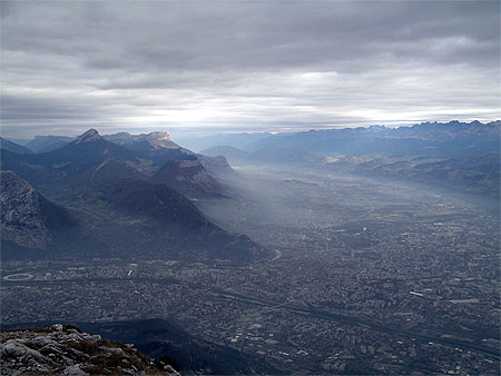 Brume grenobloise