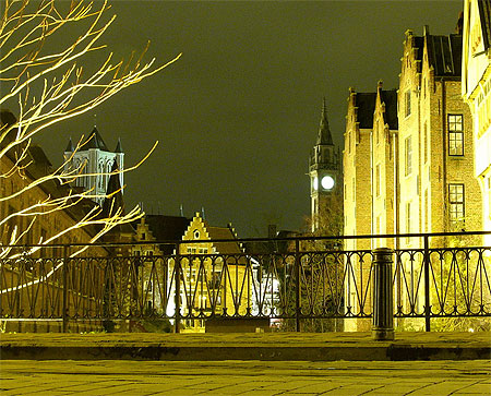 Gent by night