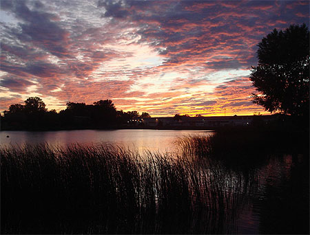 Le feu au lac