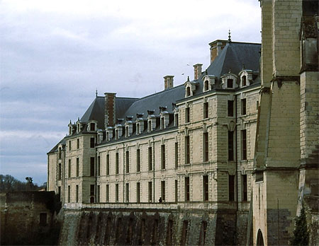 Le ch�teau des ducs de la Tr�moille