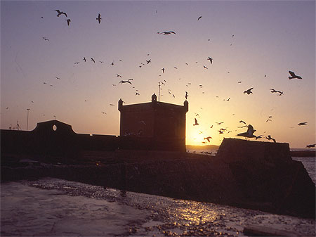 Coucher de soleil sur la Skala du port