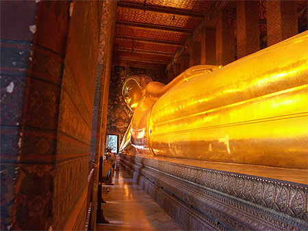 Temple Wat Po - le Bouddha couch�
