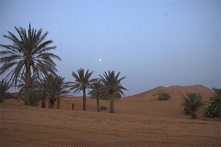 La nuit tombe sur l'Erg Chebbi