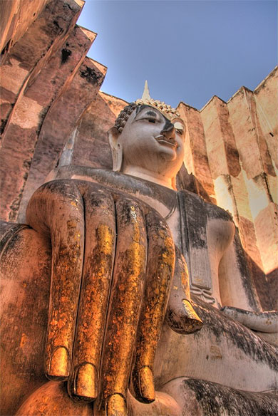 Main dor�e de bouddha