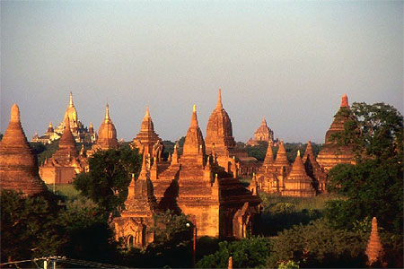 Quelques pagodes � Bagan
