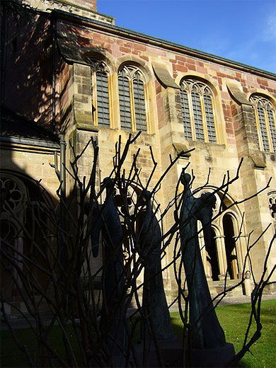 Quand art moderne et traditions se marient