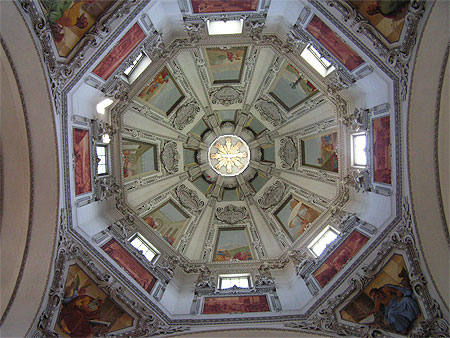 Coupole de la cath�drale de Salzbourg