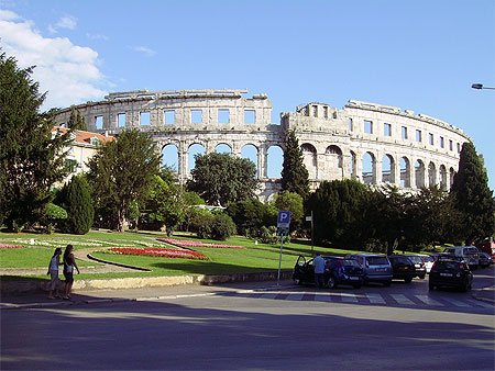 Ar�nes Pula