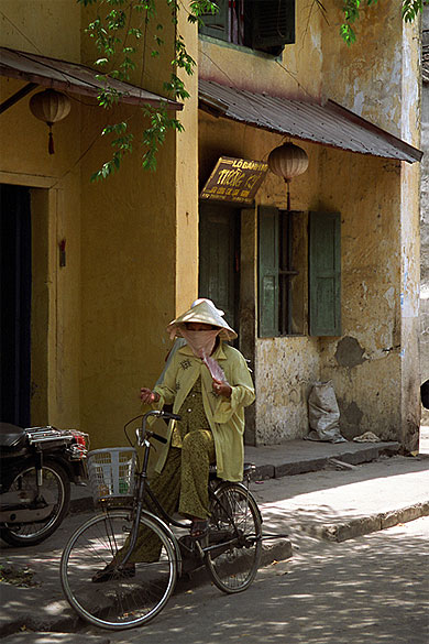 Dans les vieilles rues d'Hoi An