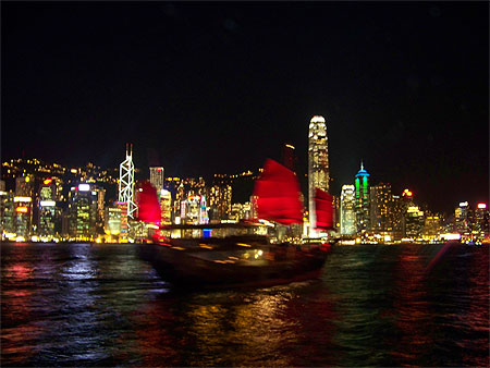 Jonque By Night