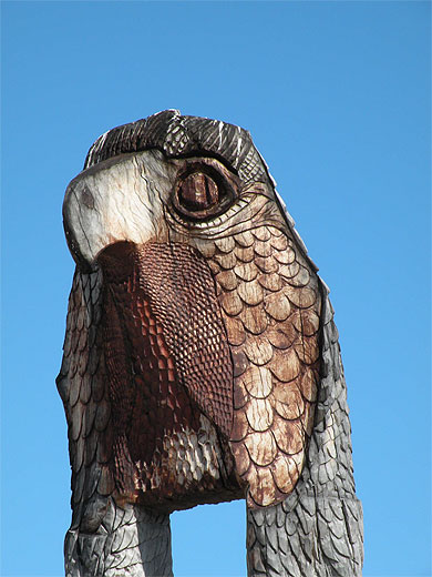 Sculpture t�te de rapace
