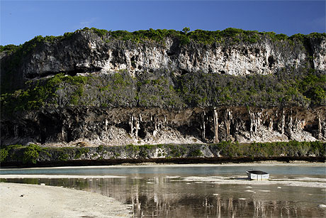 Falaise de L�kiny