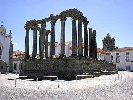 Evora
