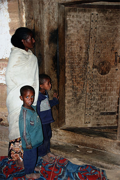 Au pas de l'�glise