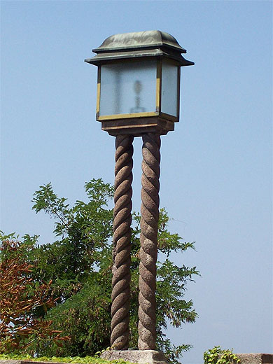 Lampadaire Art Nouveau