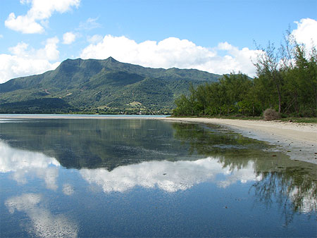 Le lagon de l'Ile aux B�nitiers