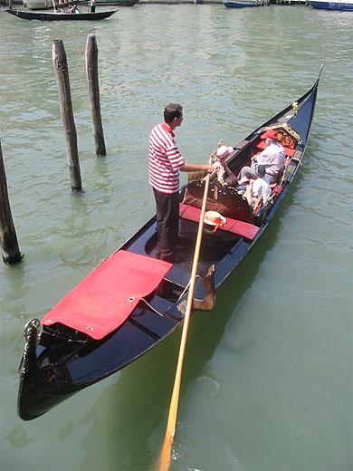 Gondole sur le grand Canal