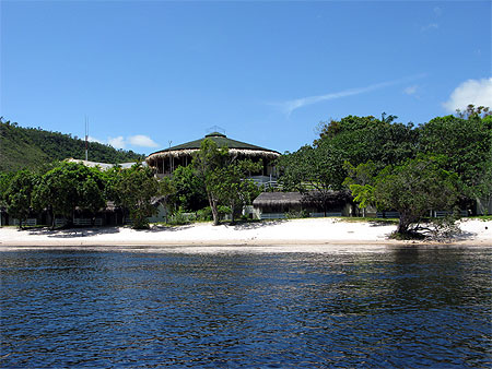 Plage du village Canaima