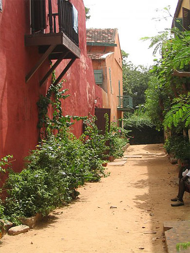 Ruelle sur l'�le de Gor�e