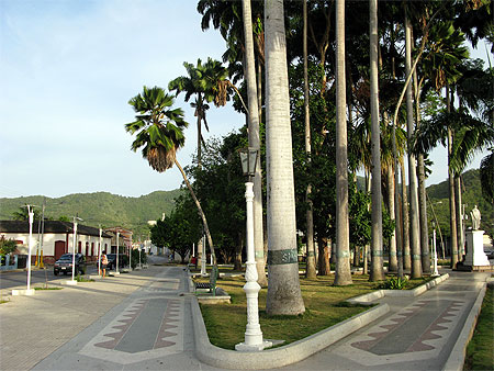 Place Simon Bolivar � Rio Caribe